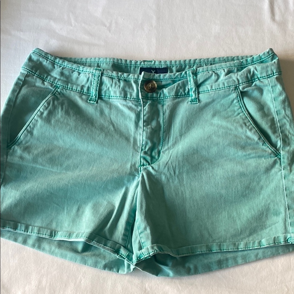 American Eagle Outfitters Green Chino Bermudas 97%Cotton